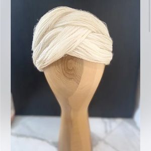 Vintage Christian Dior  1962 tule turban  caramel 100% authentic. No tag